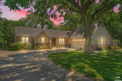 625 N 750 Road, Lawrence, KS 66047