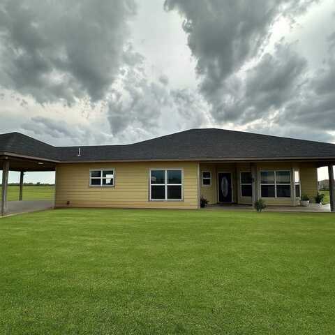 258418 E 1810 Rd, Walters, OK 73572