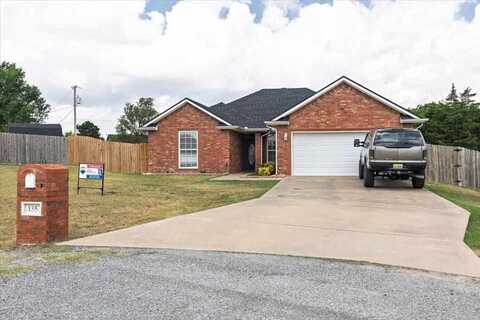 135 NE Deerfield, Elgin, OK 73538