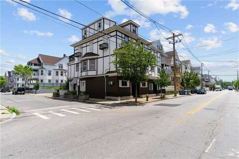 129 Academy Avenue, Providence, RI 02908