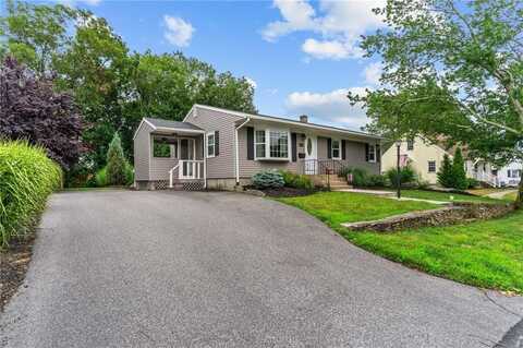 30 NEWWOOD Drive, Cranston, RI 02920
