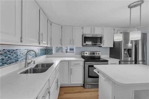 245 Manton Street, Pawtucket, RI 02861
