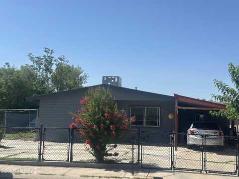 480 E Calle Socorro, Nogales, AZ 85621