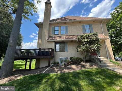 27 CHATEAU CIR, CHESTERBROOK, PA 19087
