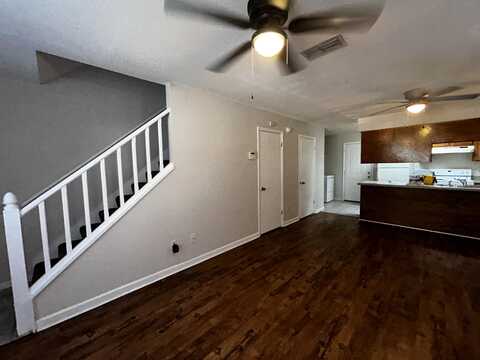 827 Richmond St unit: C, D, H, Tallahassee, FL 32304
