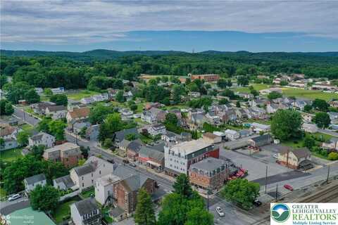 108 S Main unit: 4 B, Alburtis Boro, PA 18011