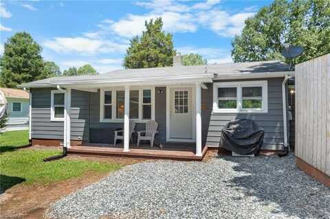 1015 Elsies Place Road, Walnut Cove, NC 27052