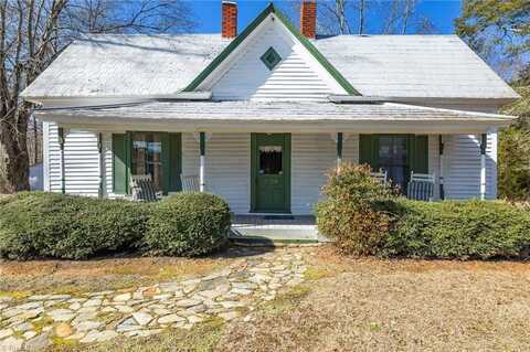 7026 Summerfield Road, Summerfield, NC 27358