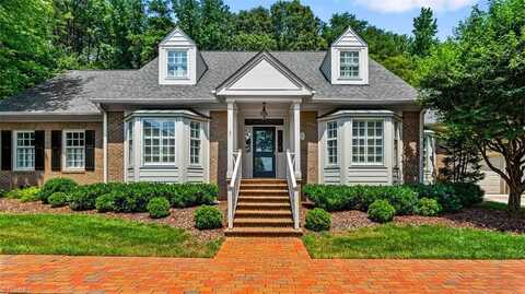 7 New Bern Square, Greensboro, NC 27408