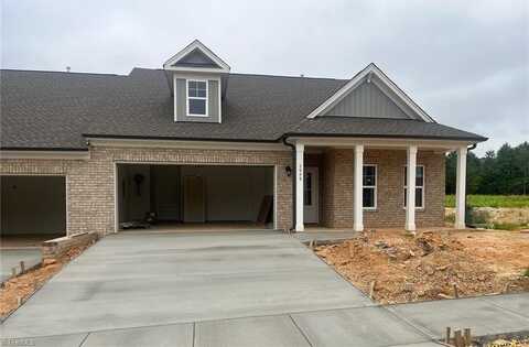 3606 Townland Circle, Clemmons, NC 27012