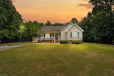 2339 Pine Creek Ridge, Asheboro, NC 27205
