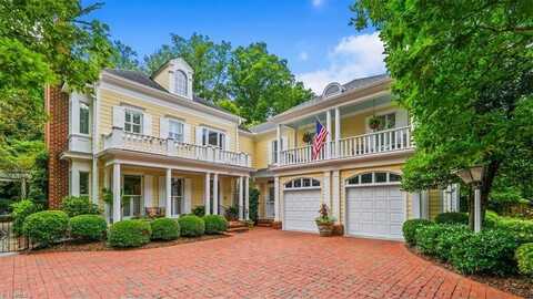 207 Country Club Drive, Greensboro, NC 27408