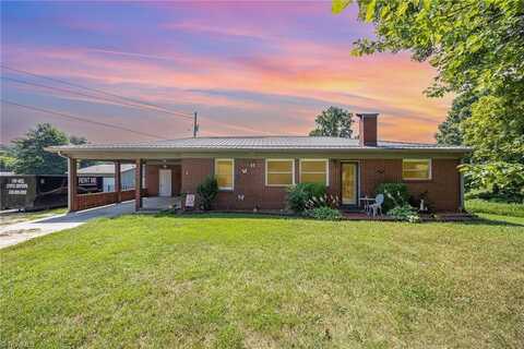 164 Dogtrot Road, Mocksville, NC 27028
