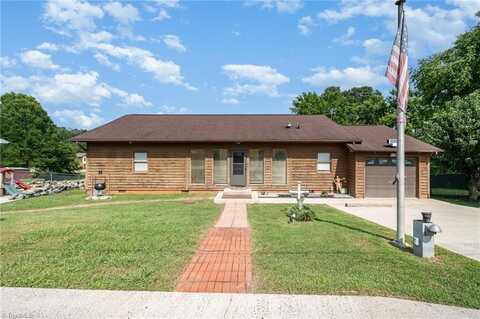 209 Meredith Drive, Trinity, NC 27370