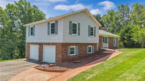 1789 Arbor Grove Church Road, Purlear, NC 28665