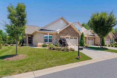 2926 York Place Drive, Walkertown, NC 27051