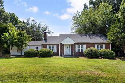 1425 Union Cross Road, Kernersville, NC 27284