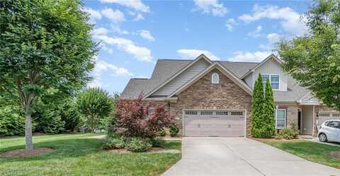 5207 York Place Court, Walkertown, NC 27051