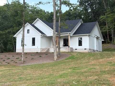 115 MOUNTAIN LAUREL Trail, Eden, NC 27288