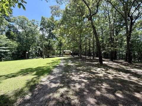 10 WHITE OAK, Moscow, TN 38057