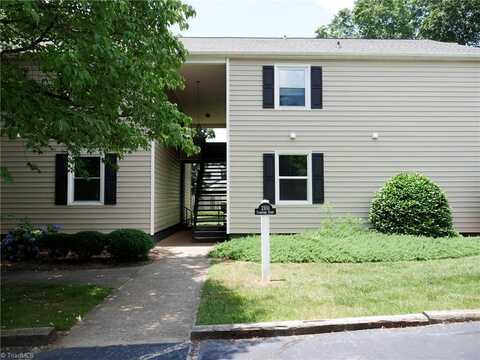 2301 Flagstone Court, Winston Salem, NC 27103