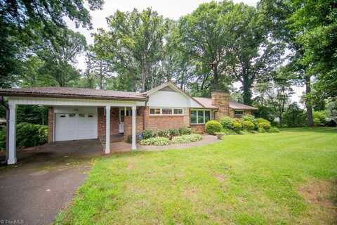 7040 Franklin Road, Lewisville, NC 27023