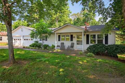 209 Brewer Circle, East Bend, NC 27018