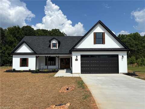 7846 Jackson School Road, Browns Summit, NC 27214