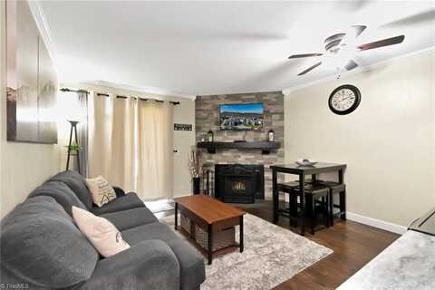 301 Pinnacle Inn Road, Beech Mountain, NC 28604