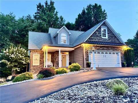 208 Triplett Street, Jonesville, NC 28642