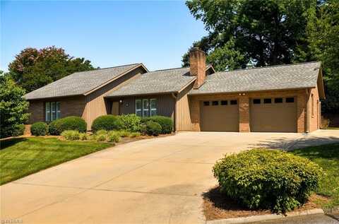 211 Chadbourne Drive, Winston Salem, NC 27104