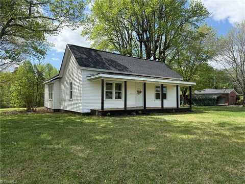 7723 Turnpike Road, Trinity, NC 27263