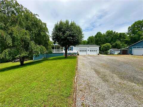 406 N Oakgrove Extension, Millers Creek, NC 28651