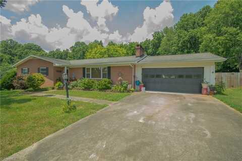 1014 Hill Avenue, Wilkesboro, NC 28697