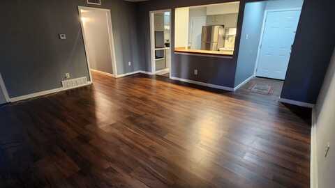 53 N BELVEDERE, Memphis, TN 38104
