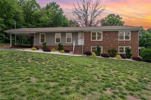 1082 Mcdowell Road, Asheboro, NC 27205