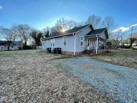 603 Oak Avenue, Lexington, NC 27292