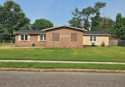 5285 WHITWORTH, Memphis, TN 38116