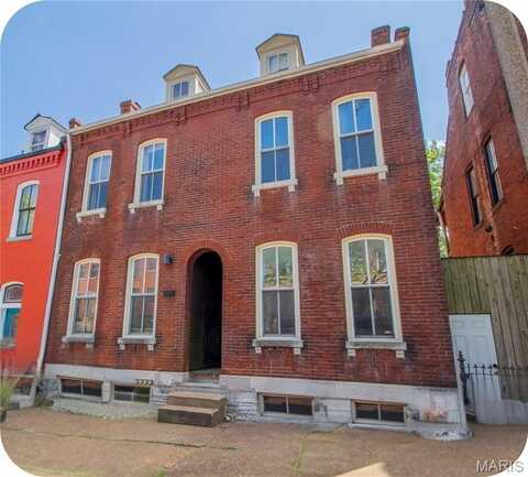 1006 Russell, Saint Louis, MO 63104