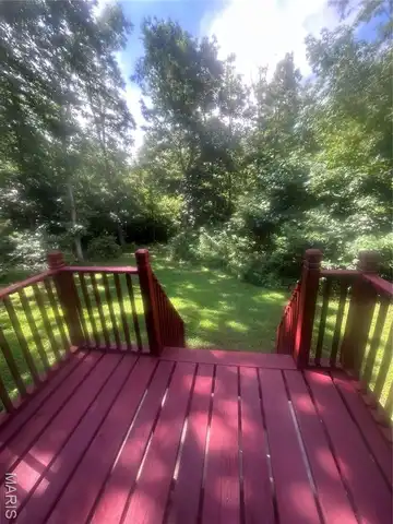 3289 Birds Nest Road, Cuba, MO 65453