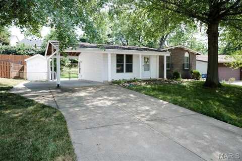 1040 Nagia Court, Saint Louis, MO 63026