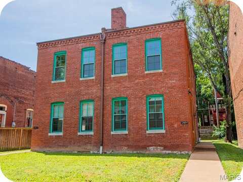 2409 Menard Street, Saint Louis, MO 63104