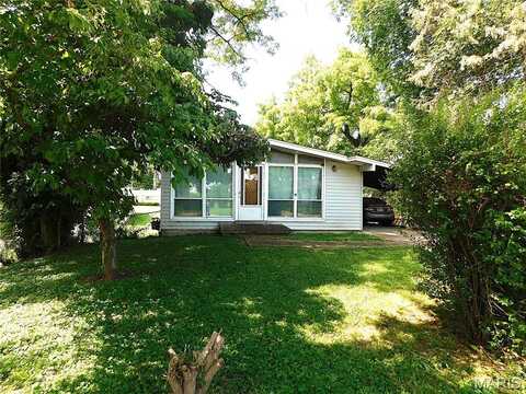6 Mound Drive, Saint Peters, MO 63376