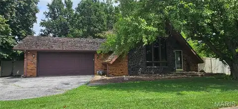802 Hanover Street, Germantown, IL 62245