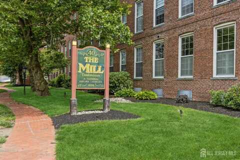40 Washington Avenue, Milltown, NJ 08850