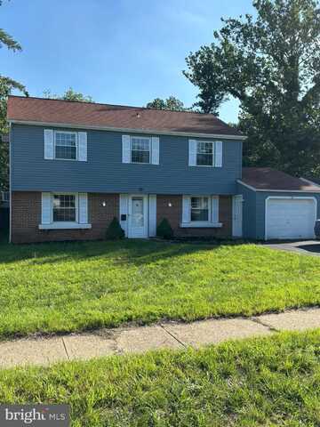 10 PENSDALE LANE, WILLINGBORO, NJ 08046