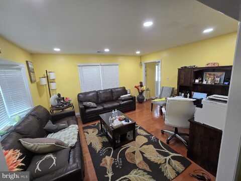 10003 FIVE OAKS ROAD, FAIRFAX, VA 22031