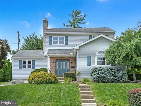 40 PINE STREET, WERNERSVILLE, PA 19565