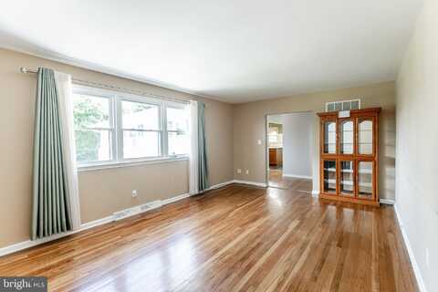 823 GRANDE LANE, HOCKESSIN, DE 19707