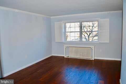 5310 8TH ROAD S, ARLINGTON, VA 22204
